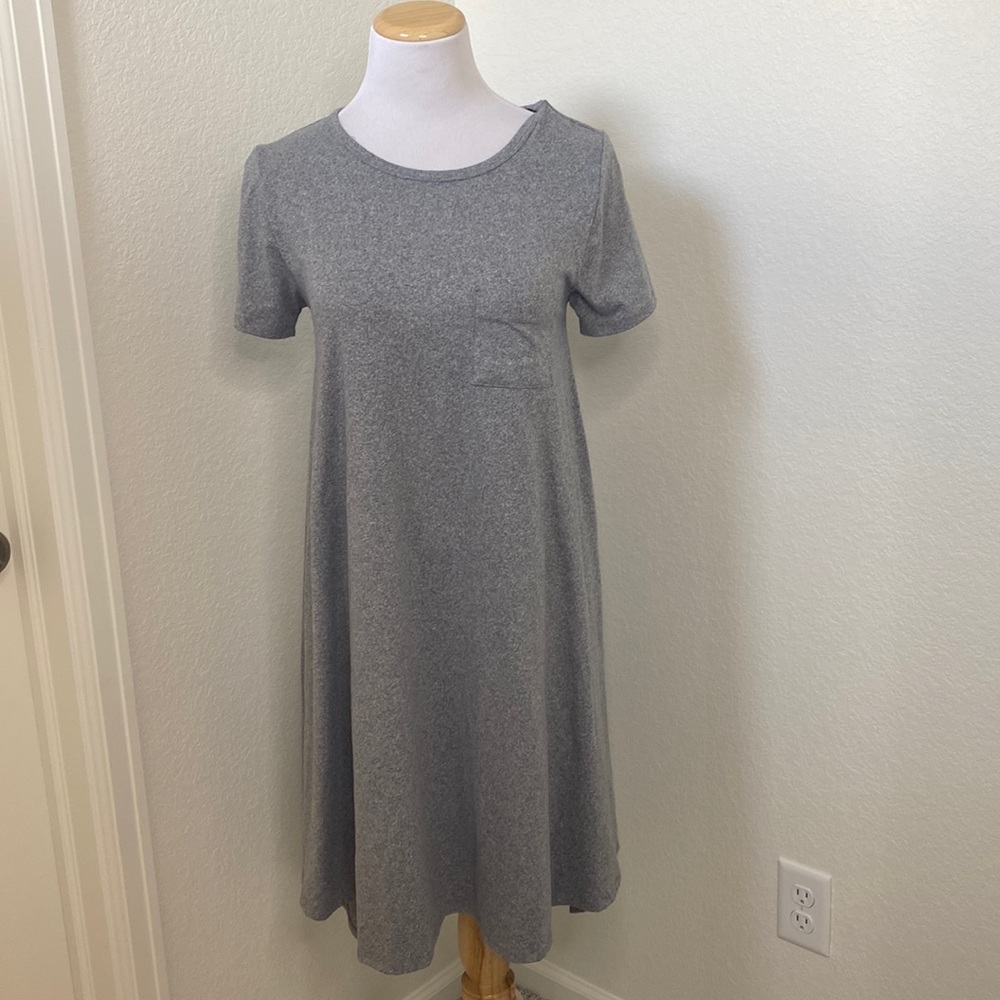 LuLaRoe Carly Heather Gray High Low Swing T Shirt Dress XS 2-4 Pocket